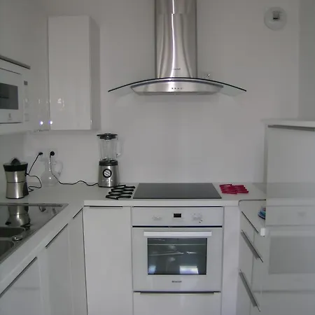 16 Pinede Juan-les-Pins